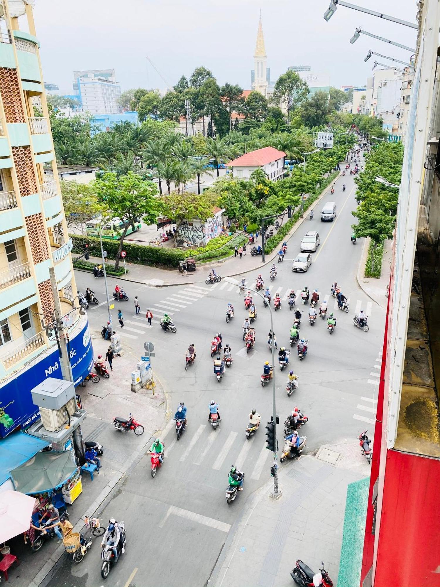 Home Away Do Quang Dau- Homestay, City Center, D1 Ho Chi Minh City Exterior photo